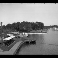 Businesses on Lake Quinsigamond